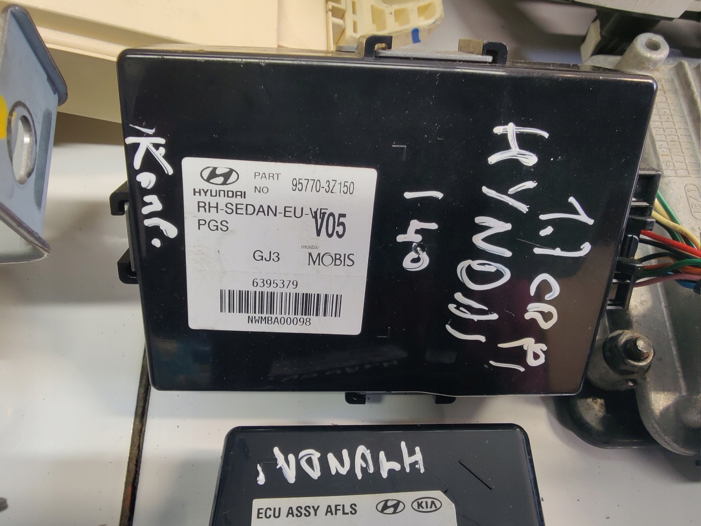 HYUNDAI I40 1.7CRDI computer running board STARTOWY DO ODPALENIA 39120-2A206