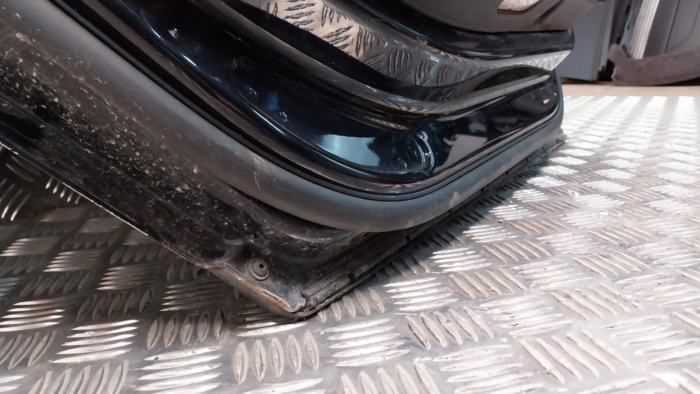 Tür heck links VW PASSAT B6 Sedan 05