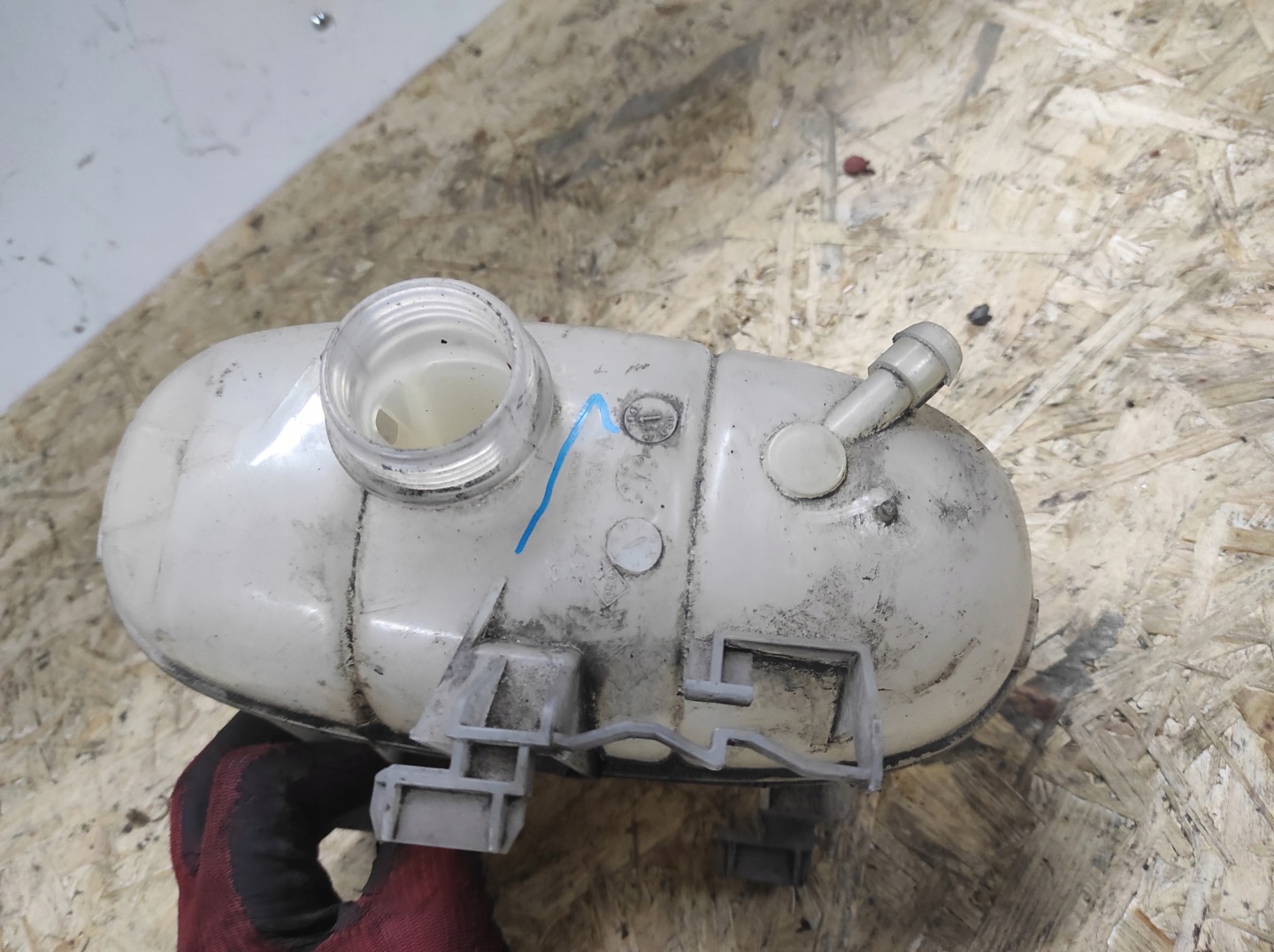 RENAULT OE 217101893R RÉSERVOIR EAU