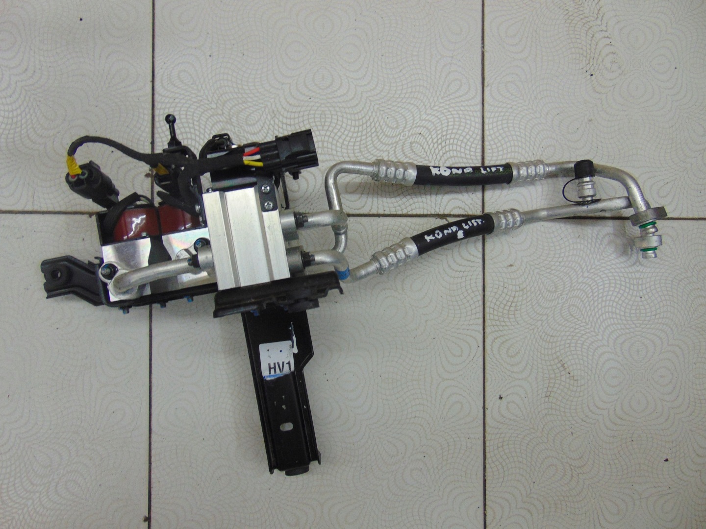 SENSOR BLOK KLIMAANLAGE HYUNDAI KONA 97724-K4100