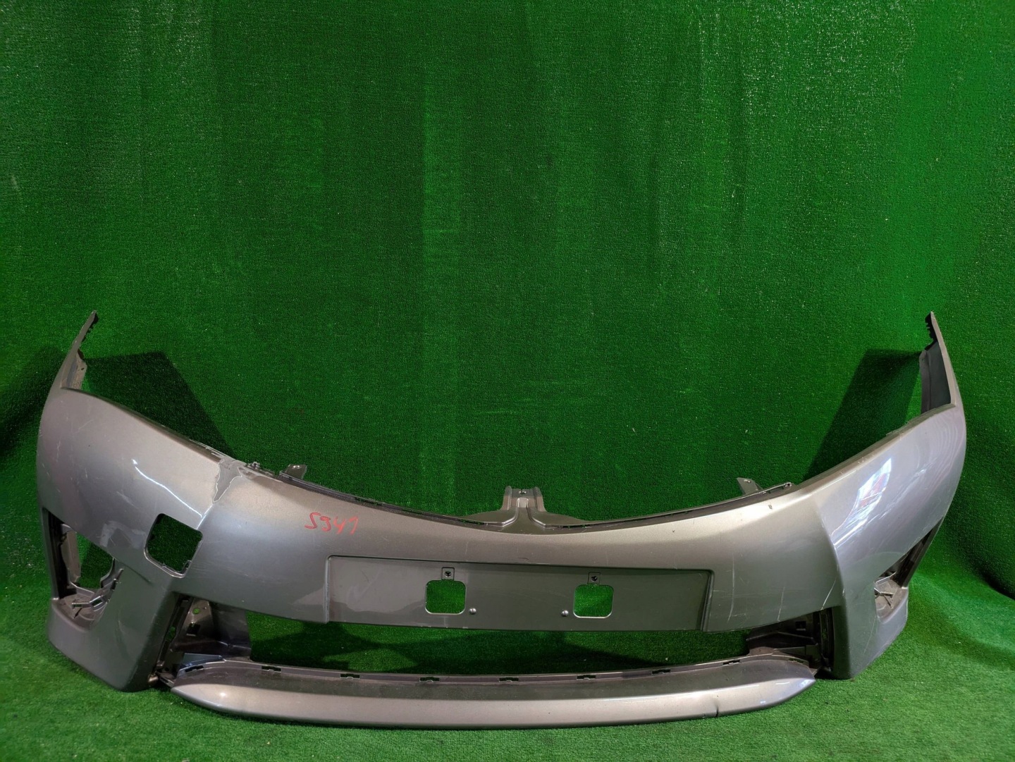front bumper TOYOTA COROLLA E16 13- without pdc