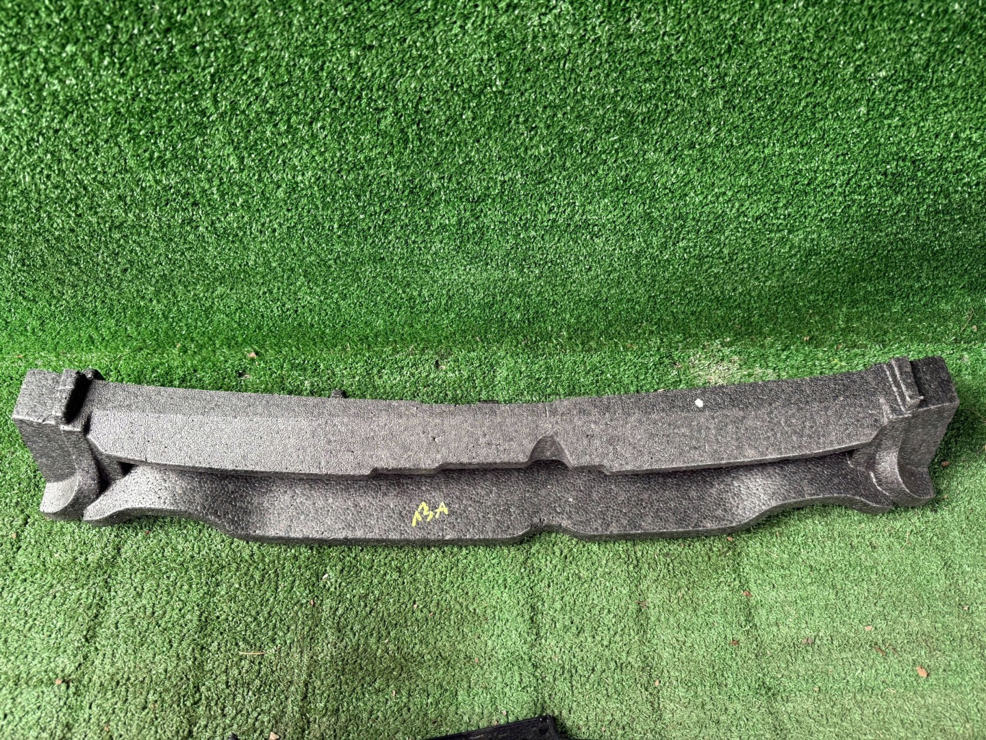 Skoda Octavia 4 IV absorber pianka 5E3807248