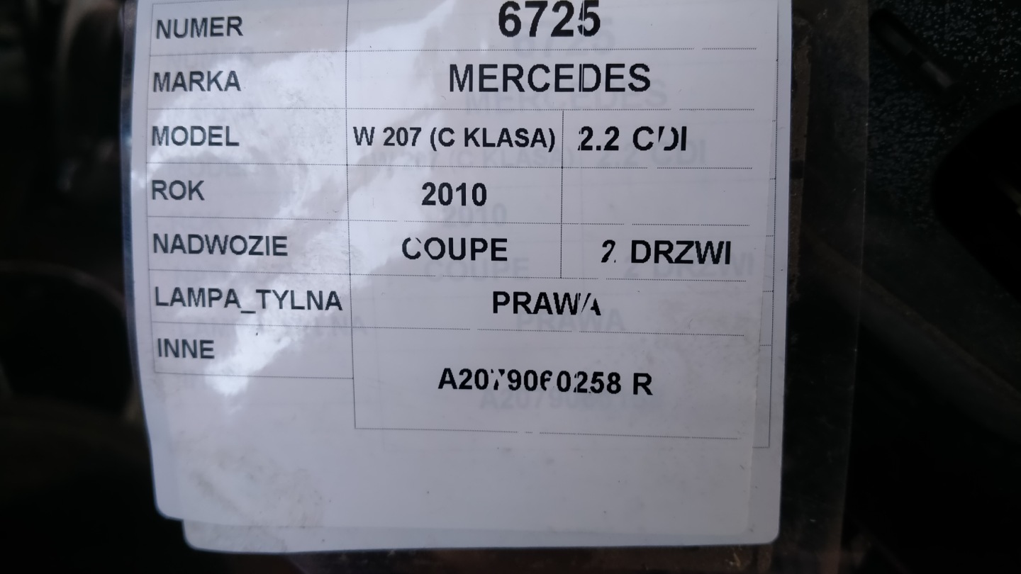 Mercedes W207 coupe light rear right A2079060258R