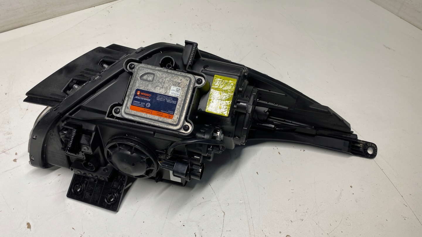 KIA NIRO and light left left front front XENON EUROPA IDEALNA 16