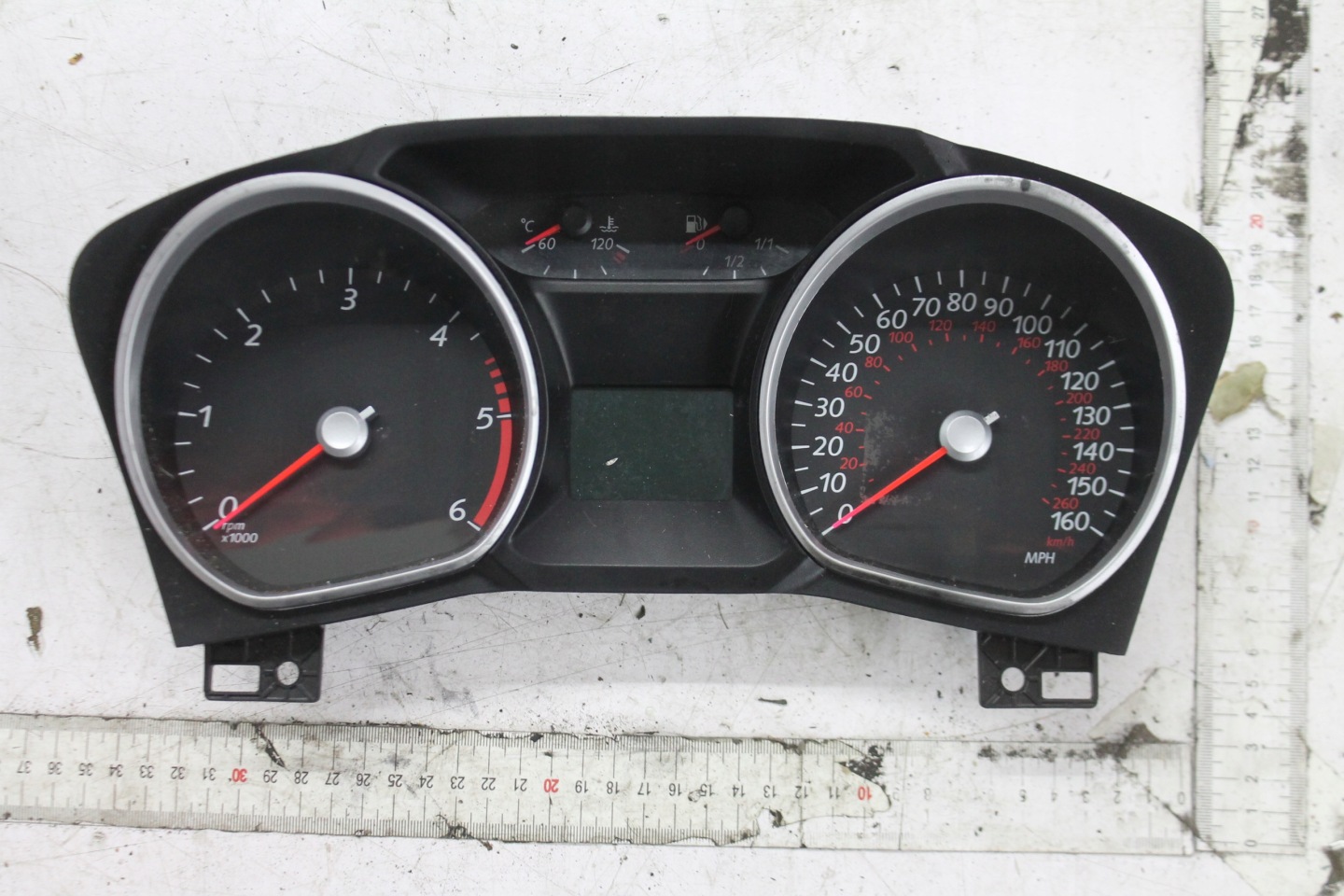 dials CS7T-10849-DF GALAXY MK3 2.0D AUTO UK 06