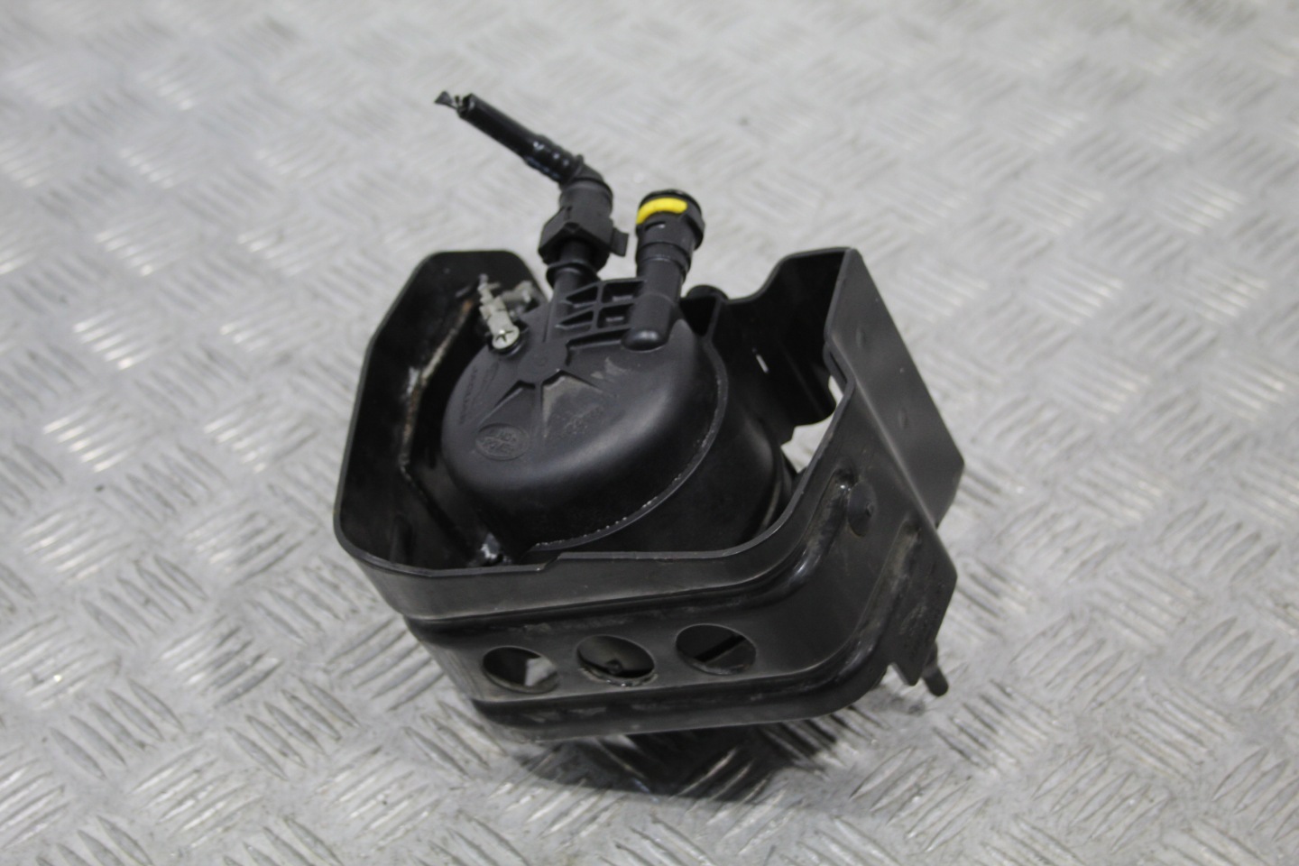 filter goriva držač DISCOVERY SPORT L550