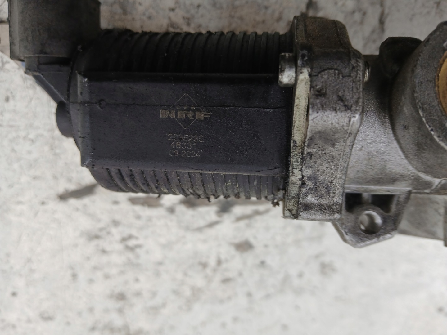 EGR valve OPEL VECTRA C 1.9 CDTI