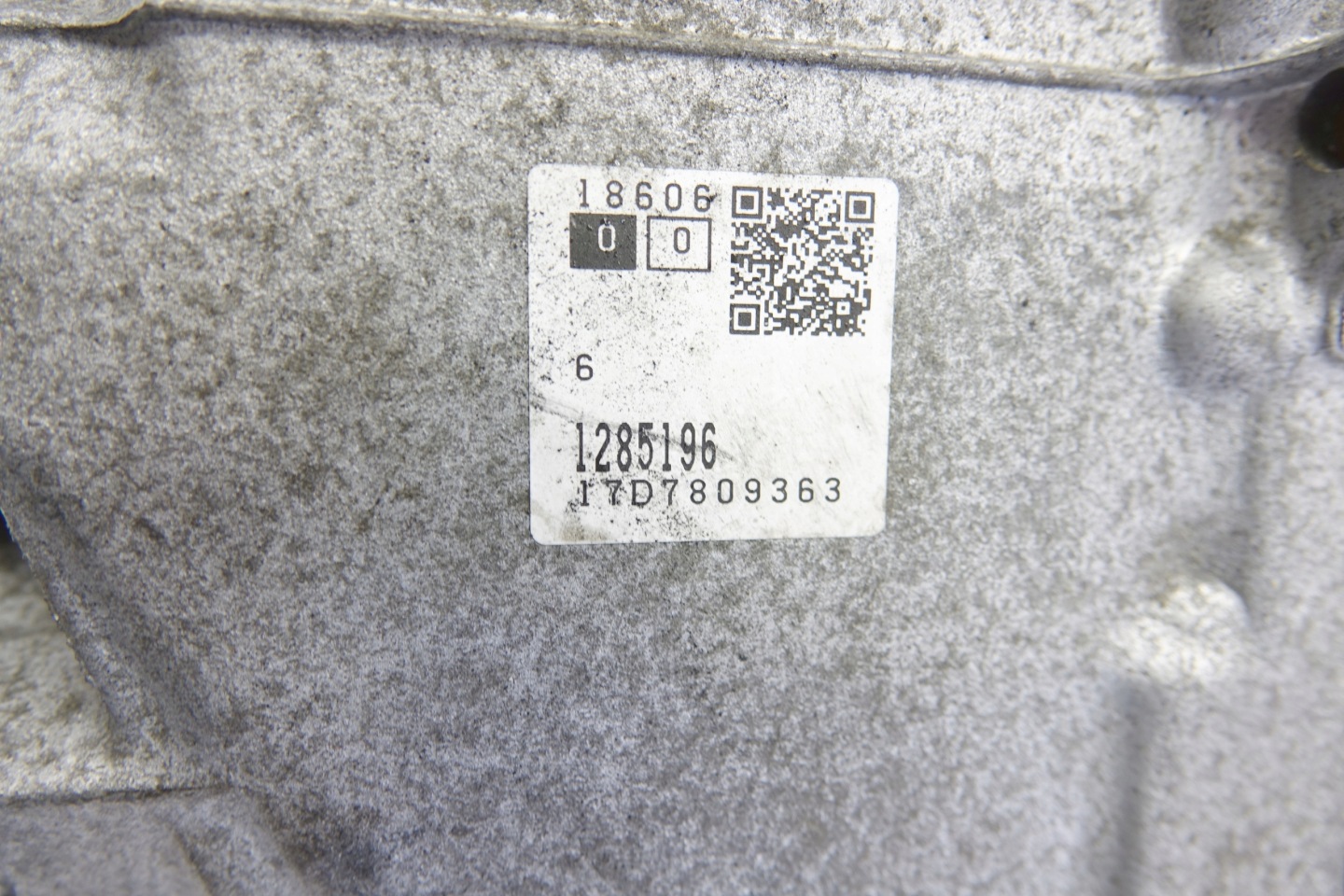 Getriebe AUTOMAT VOLVO V90 II 2.0 D 1285196