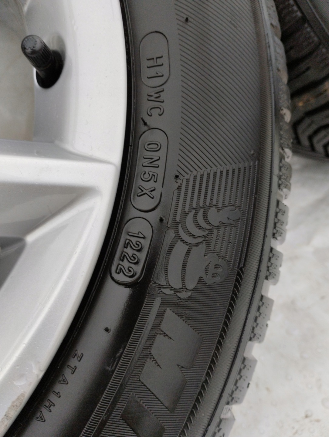 SEAT LEON IV 4 wheels discs ALU 16”
