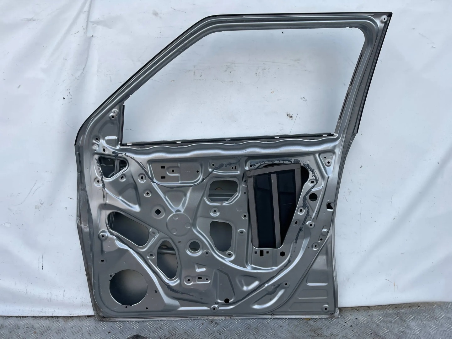 door front front right Suzuki Ignis 3 III 16