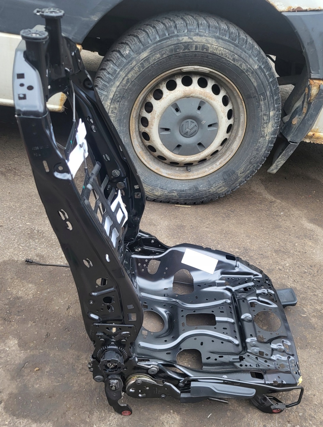 support seat right front SIEDZISKO OPARCIE AUDI A4 B8 8K A5 8T SB OE EU