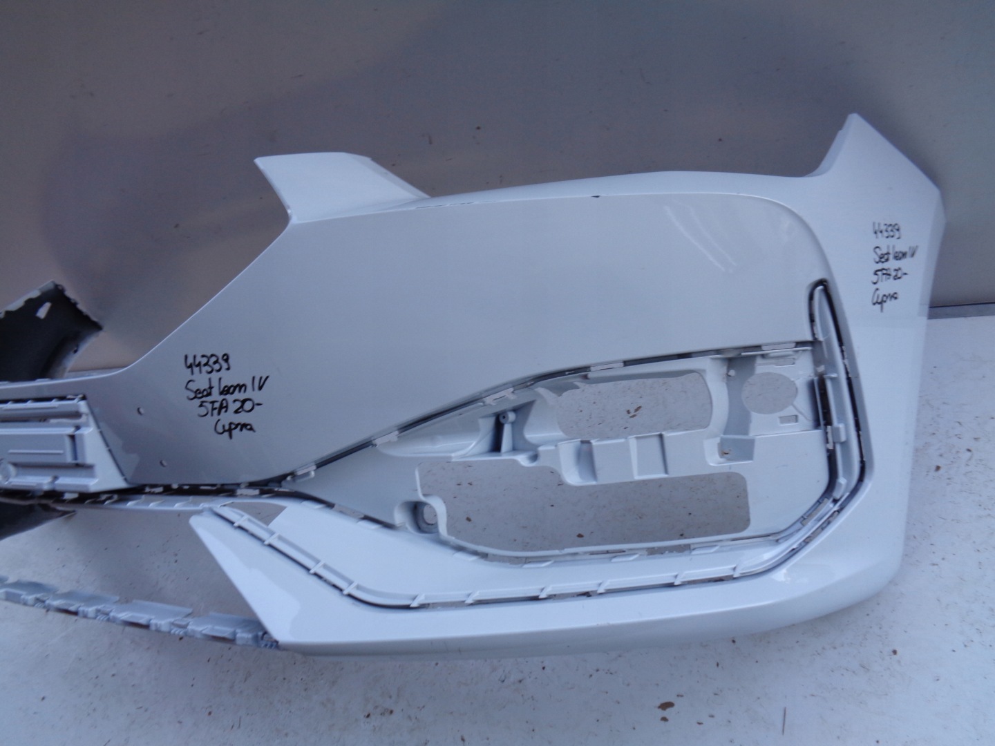 front bumper SEAT LEON IV 4 5FA 20- CUPRA NR 44338