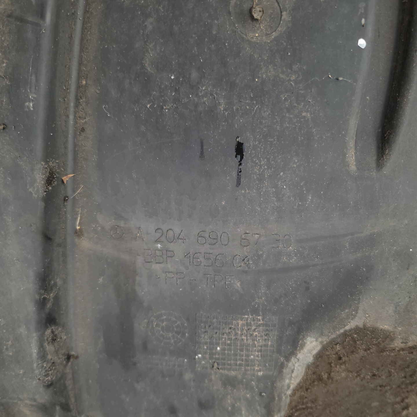 MERCEDES GLK X204 mudguard front front right A2046906730