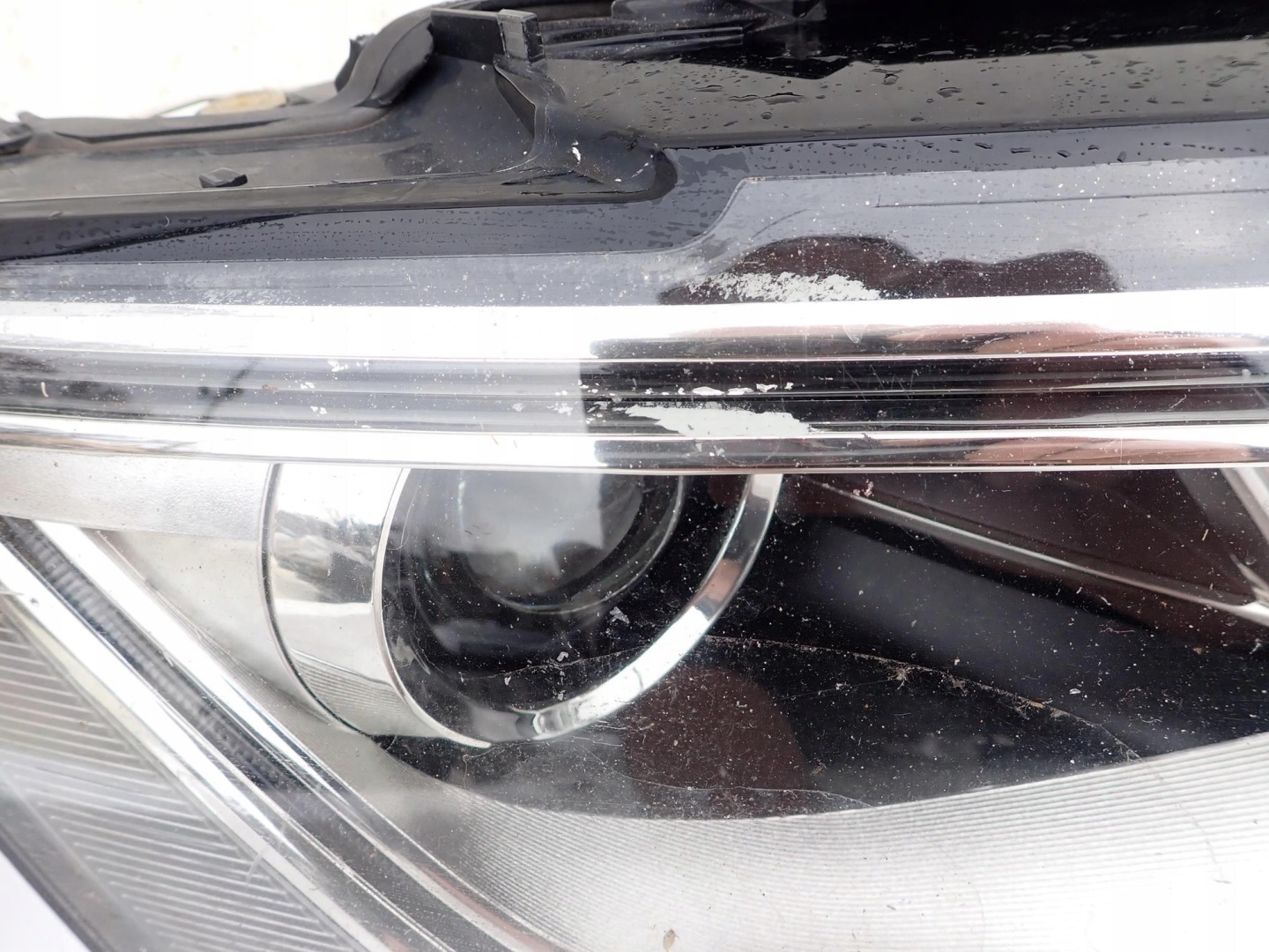 AUDI Q5 and 8R LIFT 12-16 light front front right