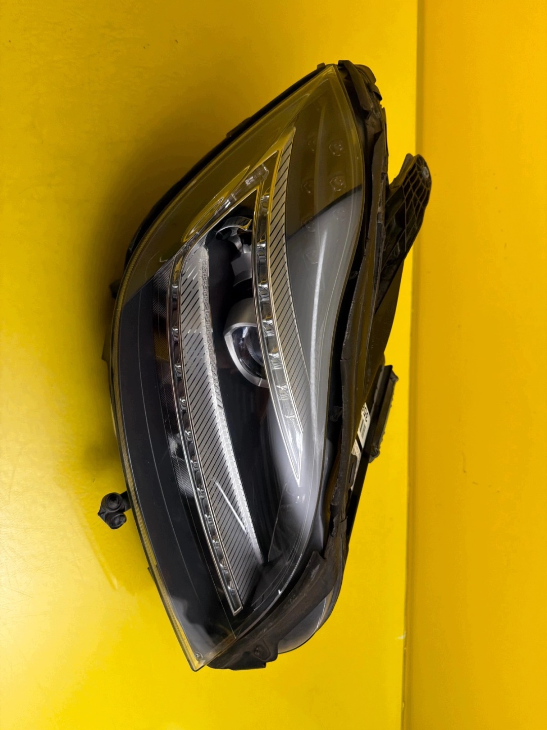 light right Mercedes CLS W218 Full Led A2188206661