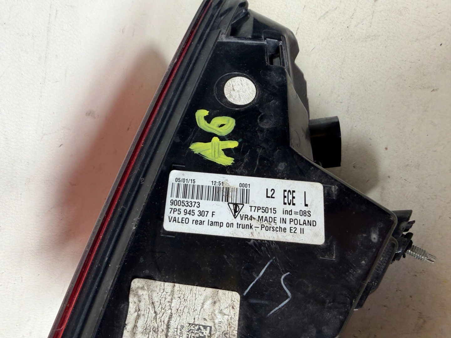 PORSCHE CAYENNE LIFT 7P5 light left rear part 7P5945307F