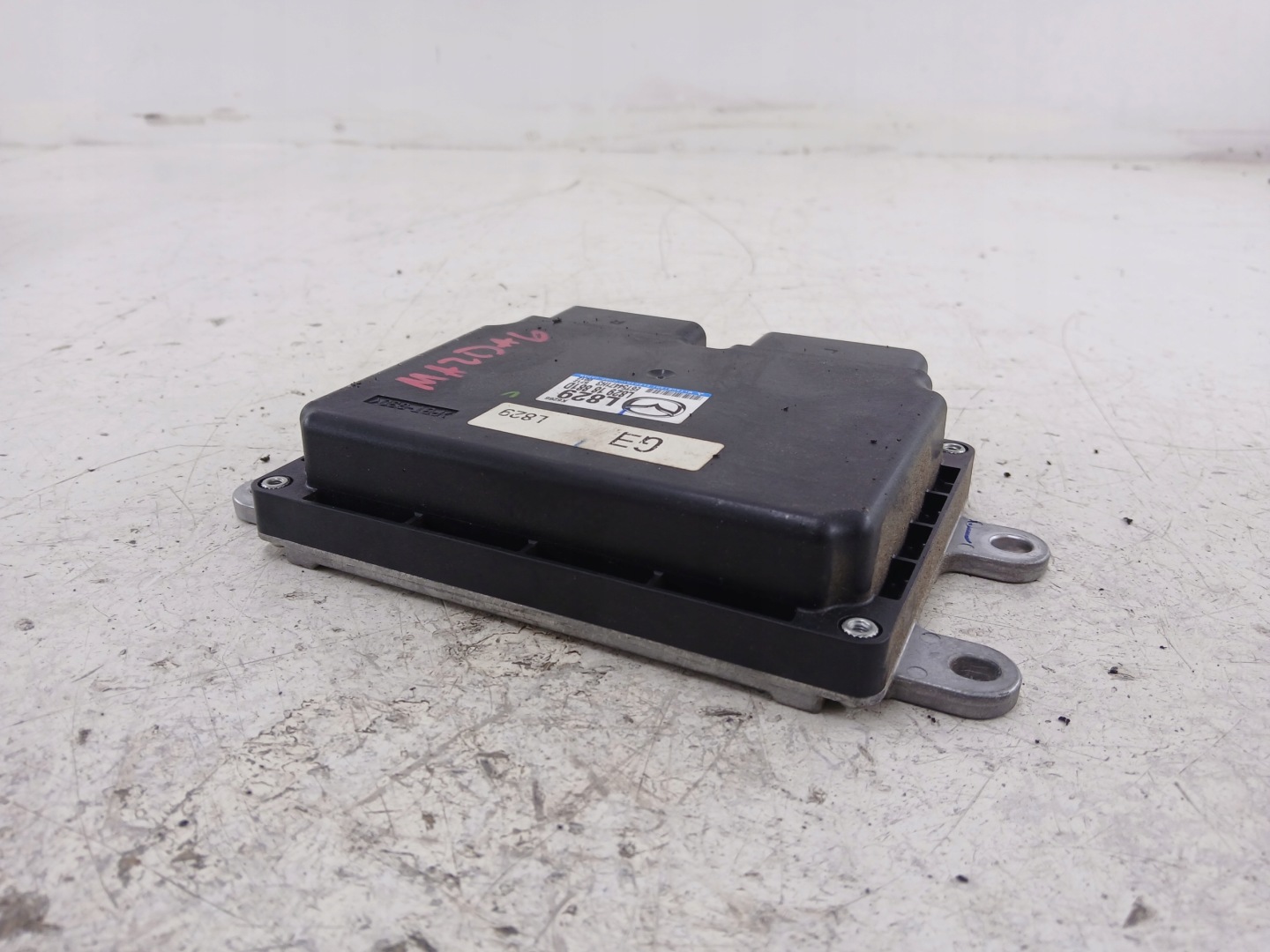 MAZDA 6 GG 1.8 control unit computer of the engine L82918881D