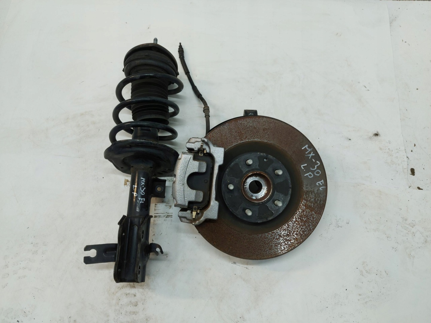 Mazda MX-30 EL swing shock absorber mcperson left front mazmx3091321