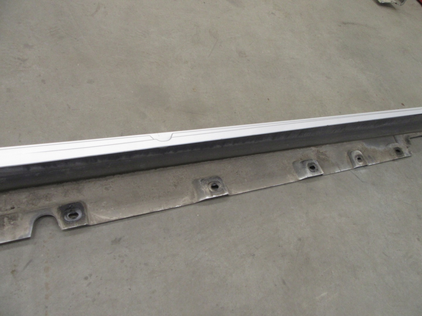 moulding cap threshold left BMW F10 F11 TITANSILBER