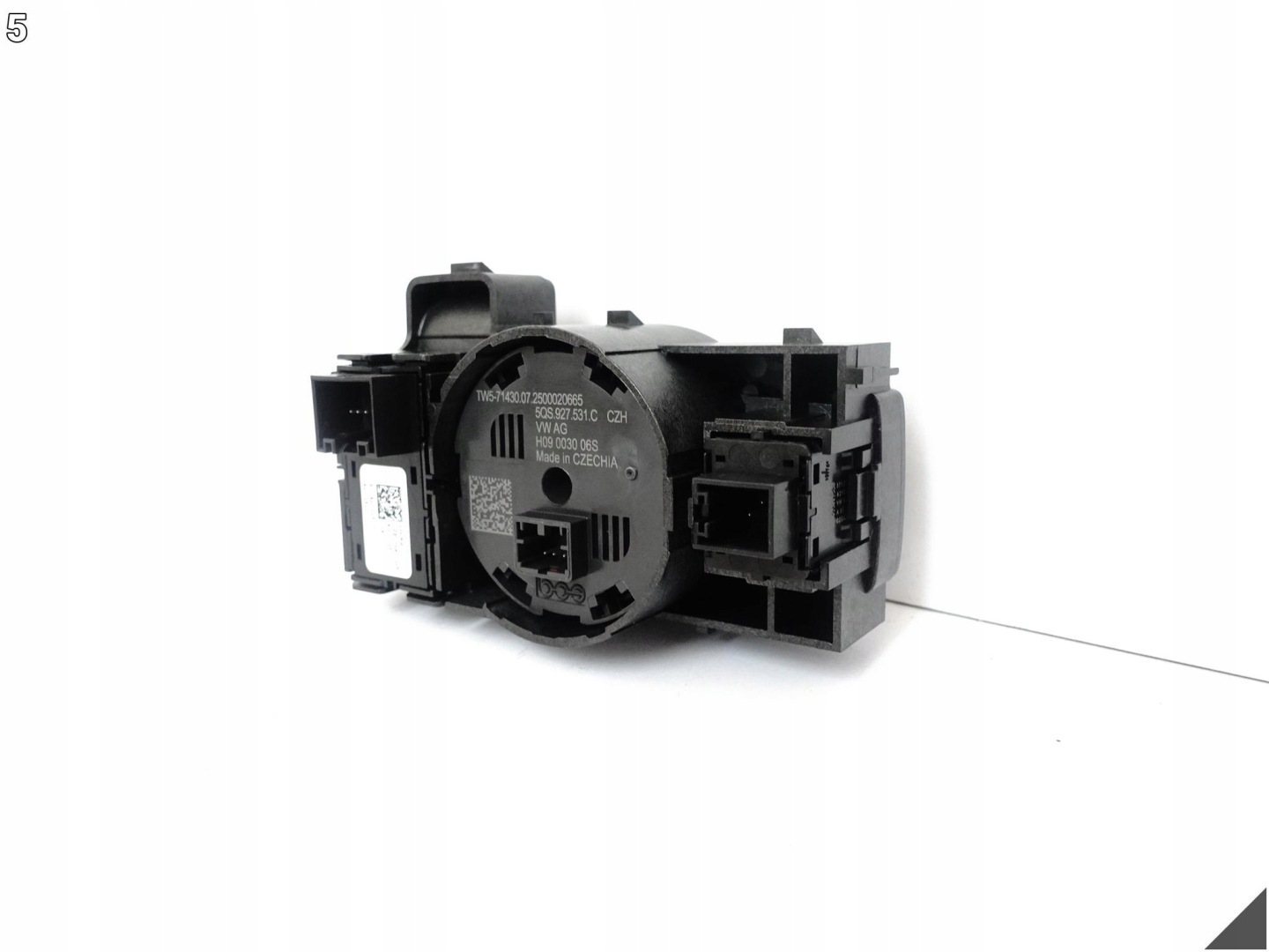 VW TIGUAN CT1 III 571 24- control panel switch EPB START STOP DIL