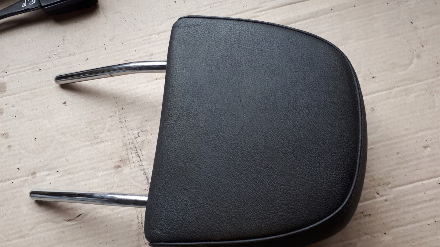 A5 8T rest seat front right leather black