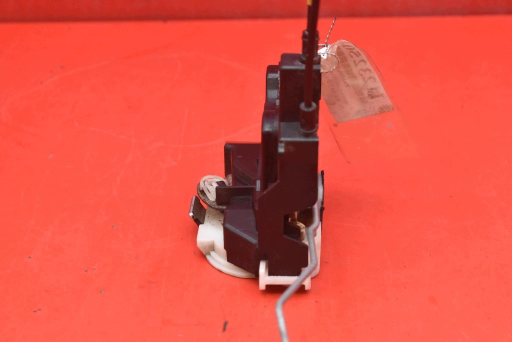 lock door left front front EU CITROEN C-CROSSER 07-13