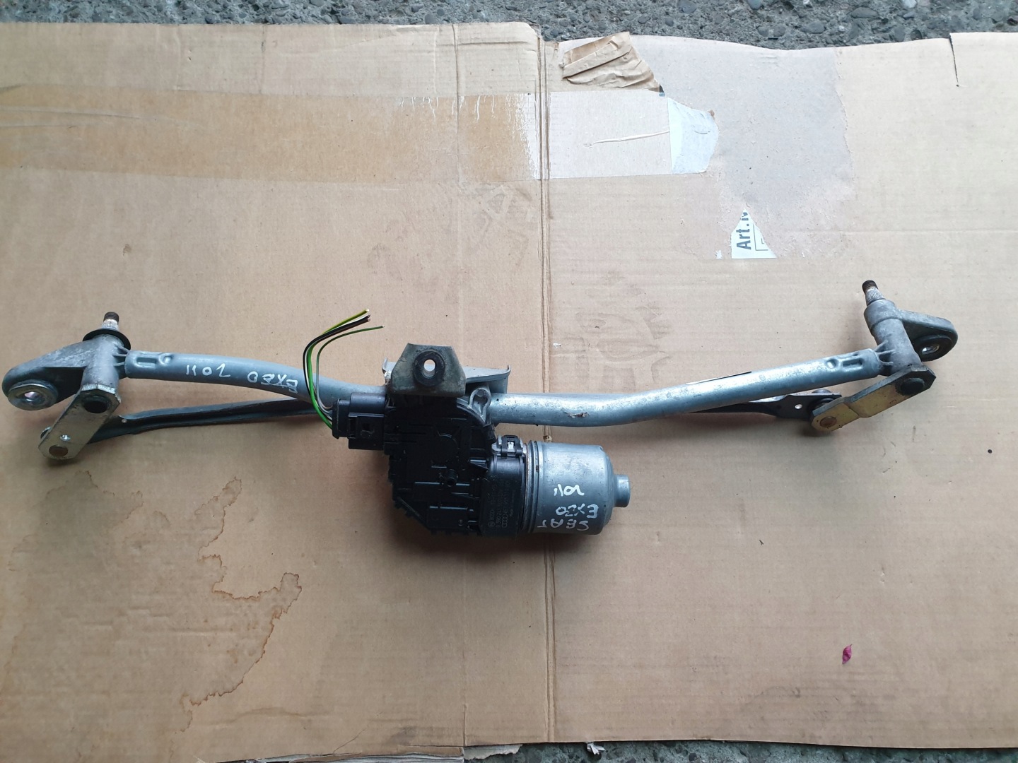 Wischergestänge Motor SEAT EXEO 2009- 8E1955023E