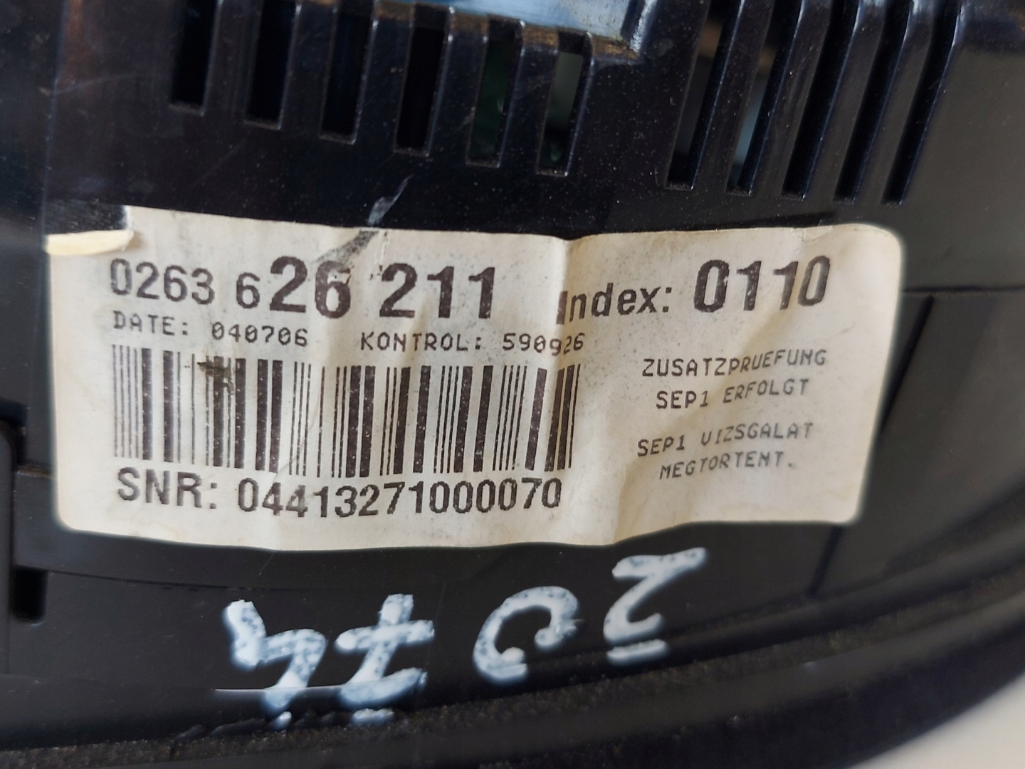 dials clock A4 B7 2.7 TDI 0263626211