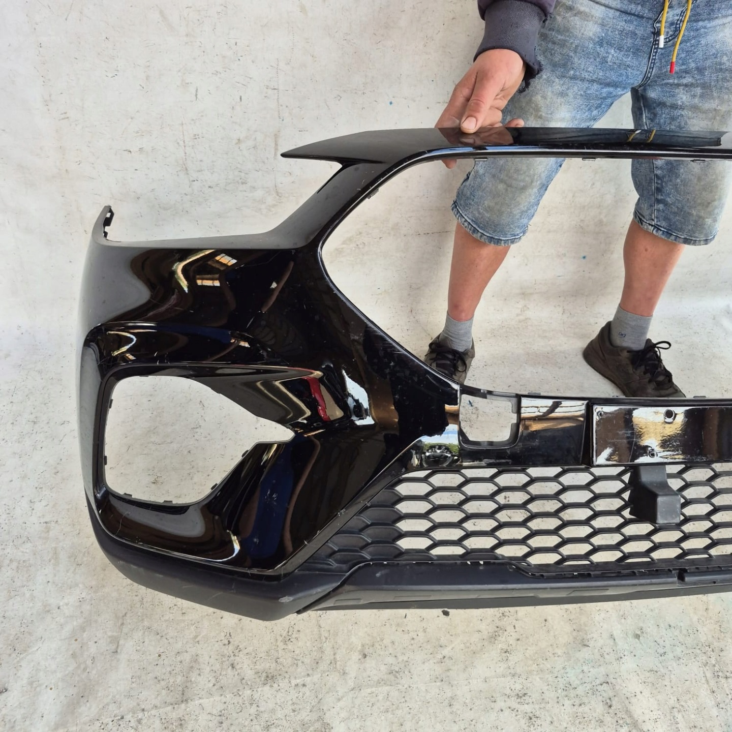 MG ZS and 1 LIFT 22-24 bumper front front