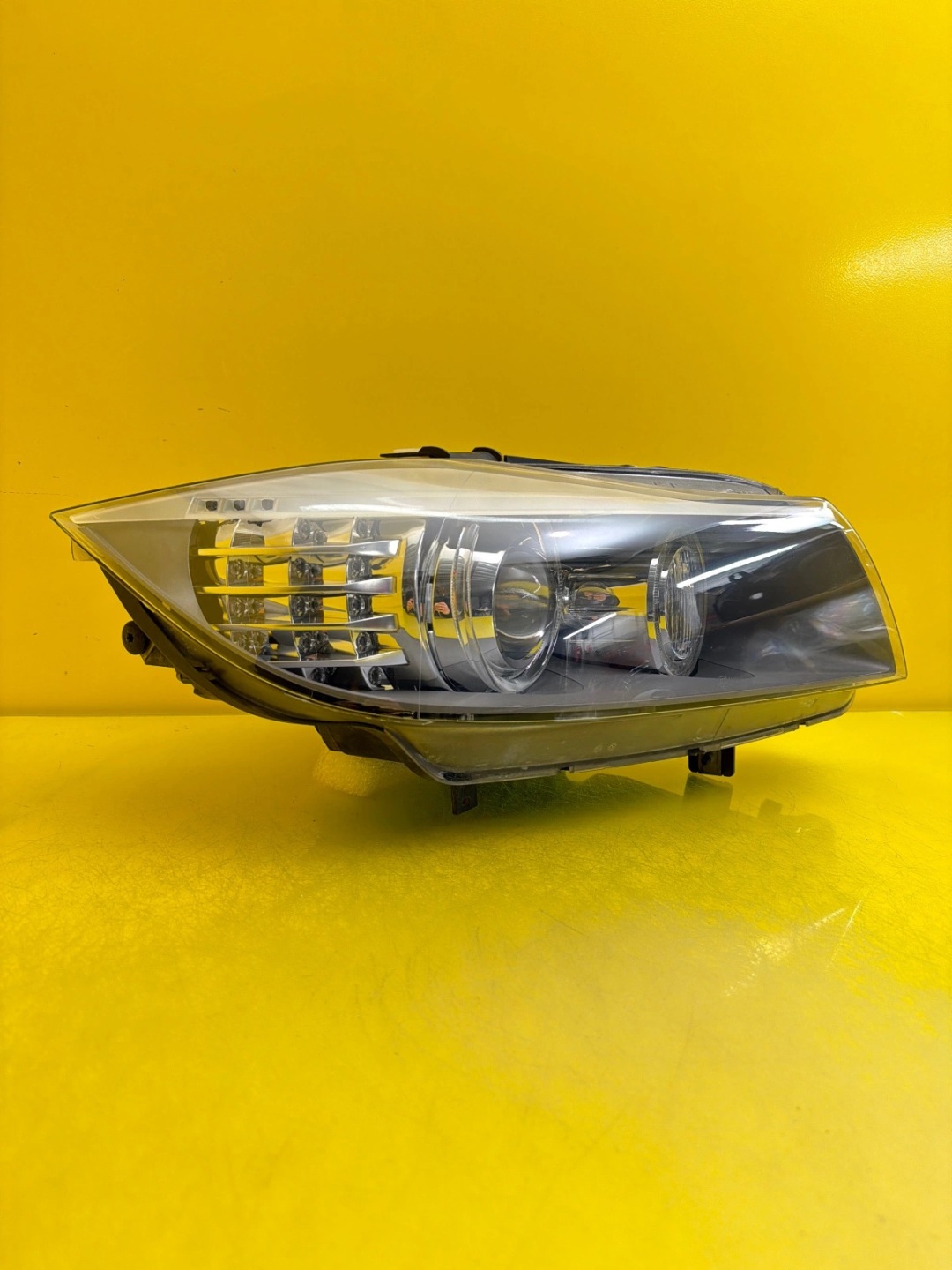 light right BMW 3 E90 E91 Lift LCI Xenon Dynamic Skretna 7202590