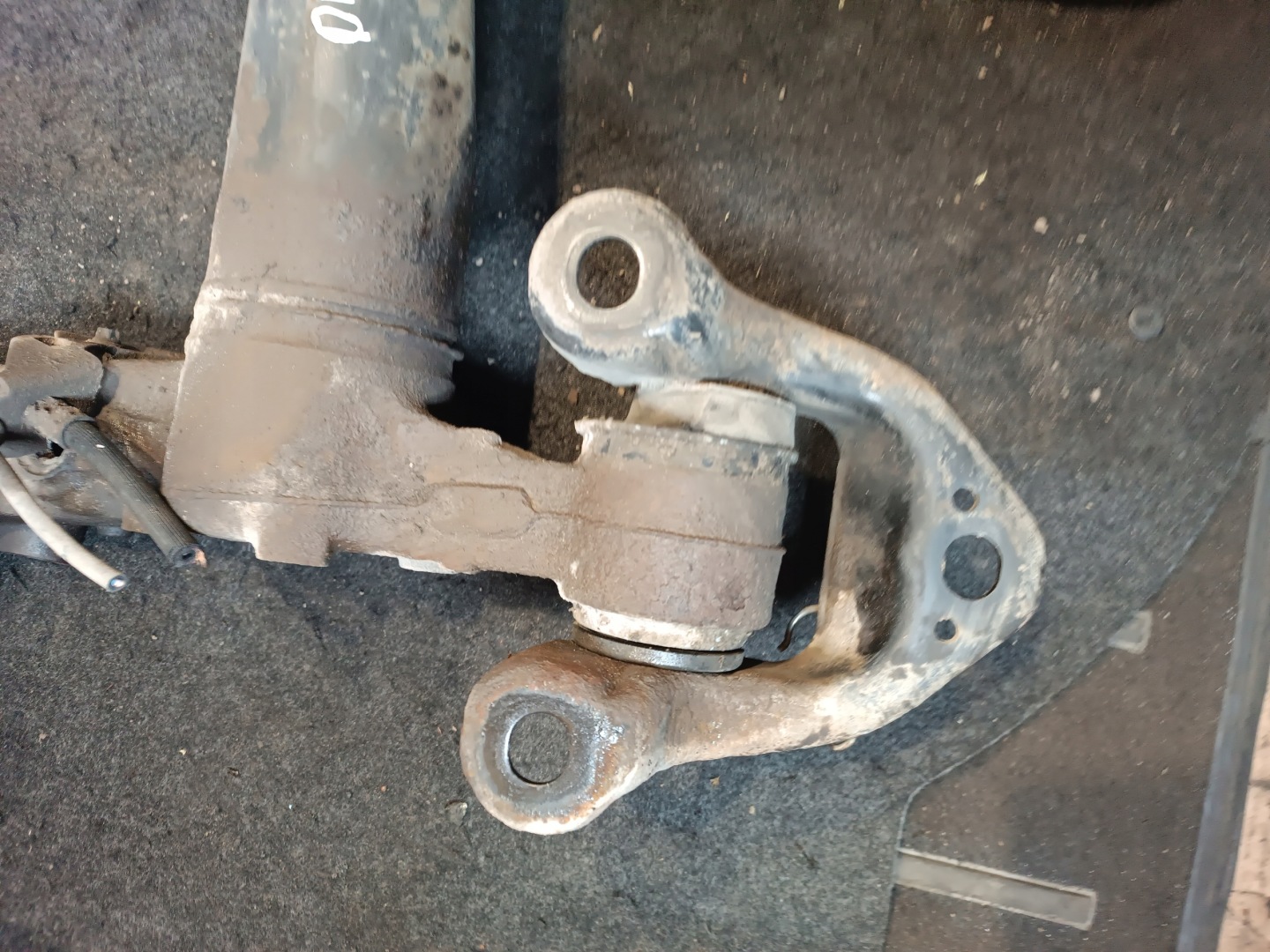 sususpension axis sider rear part Opel Meriva A 2004r
