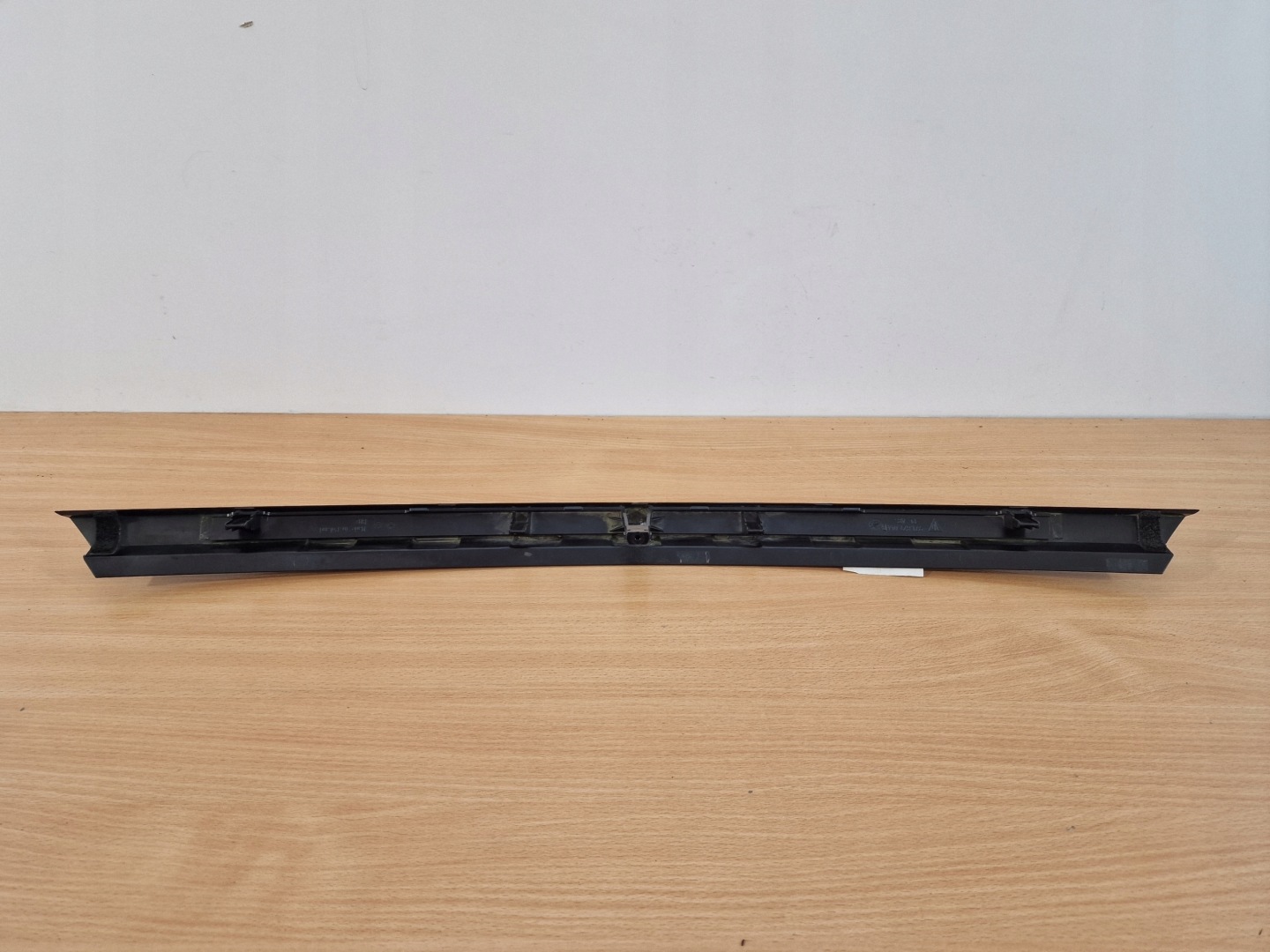 PORSCHE PANAMERA II cap moulding bonnet rear part ORG