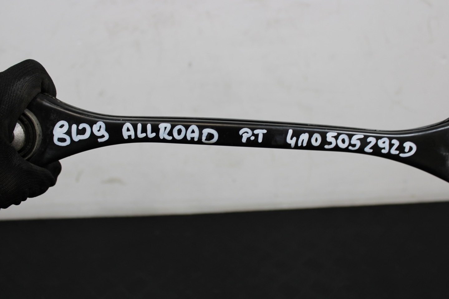 Querlenker rechts heck 4M0505292D AUDI A4 B9 8W0 8W9 ALLROAD