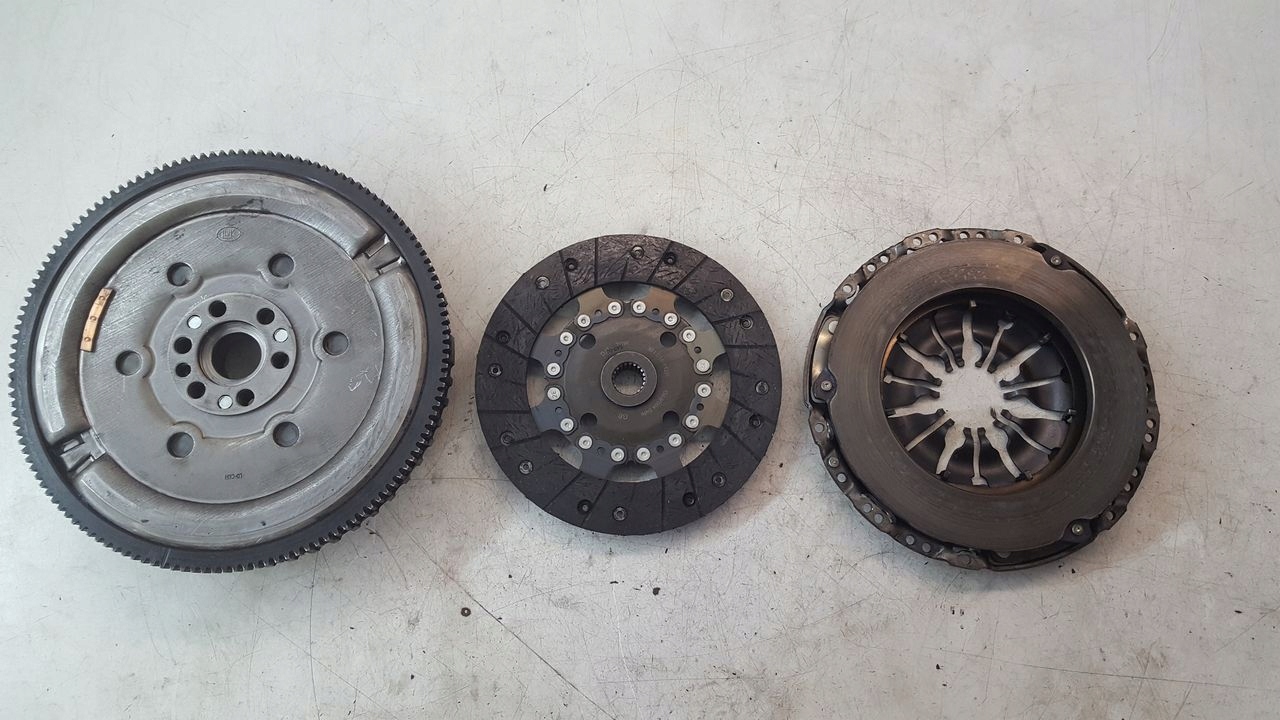 wheel flywheel Renault Megane III 1,4 TCE