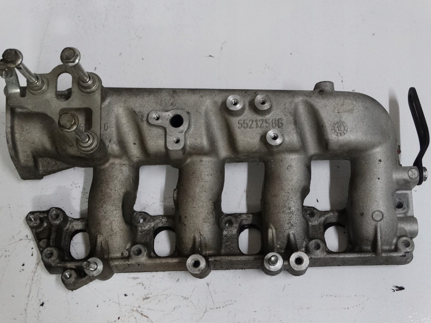 intake manifold OPEL VECTRA C 1.9 CDTI 55212586