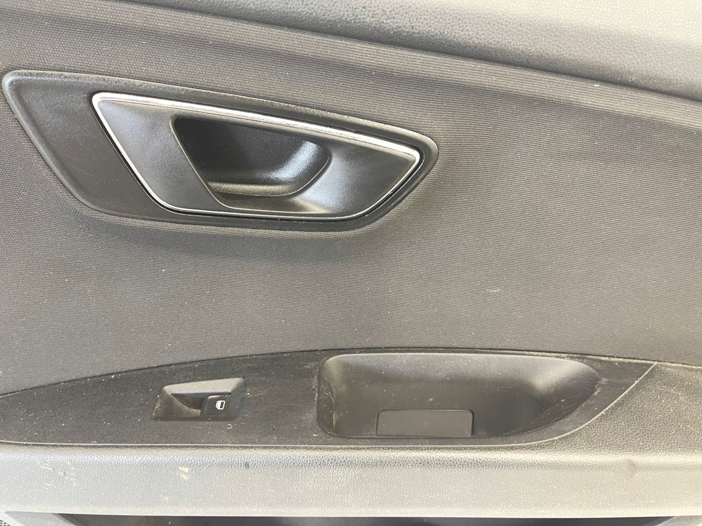 upholstery side door SEAT LEON III right front 5F4867132