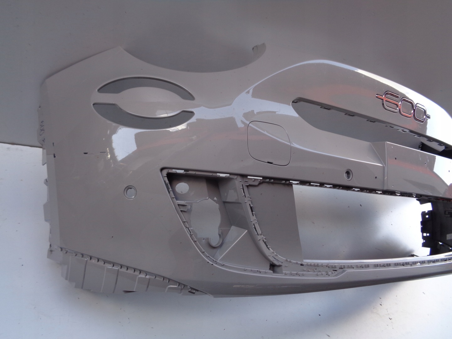 front bumper FIAT 600 23- NR 48866