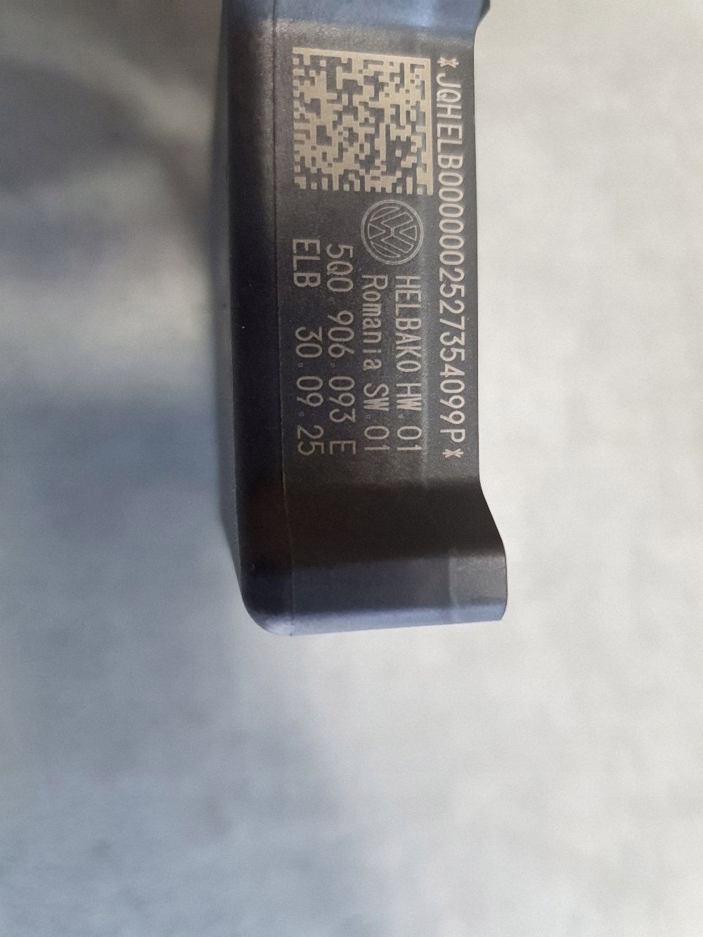 Audi A3 8Y Bedienteil pompy des Kraftstoffsbehälters 5Q0906093E