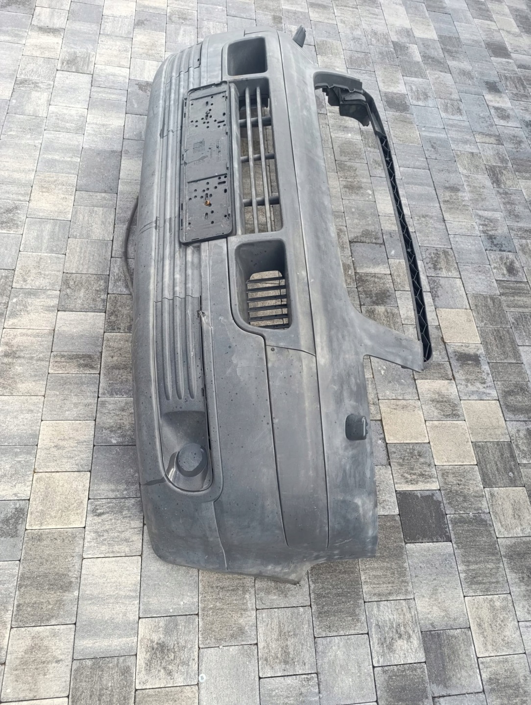 VW T5 nárazník přední předek kompletní