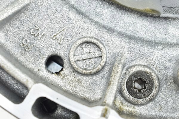 Ölpumpe Getriebe getriebe BMW E60 E65 4.0B 1068410050 1068410075