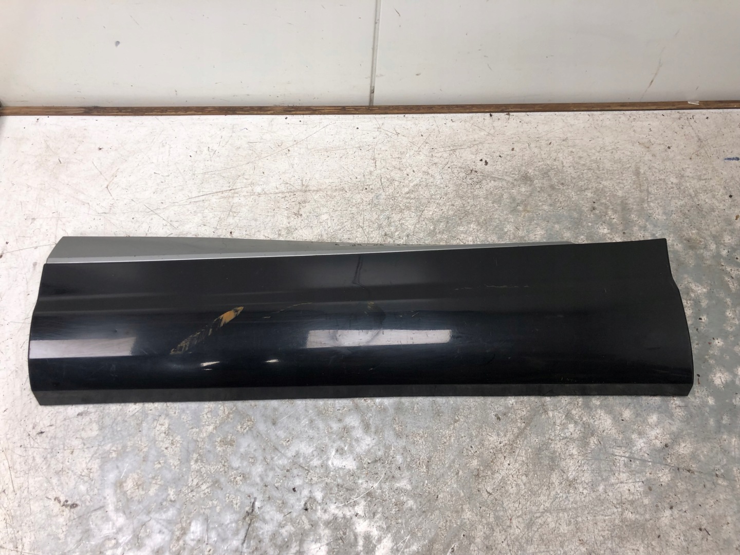 moulding door left rear part AUDI Q7 4M 4M0853969G