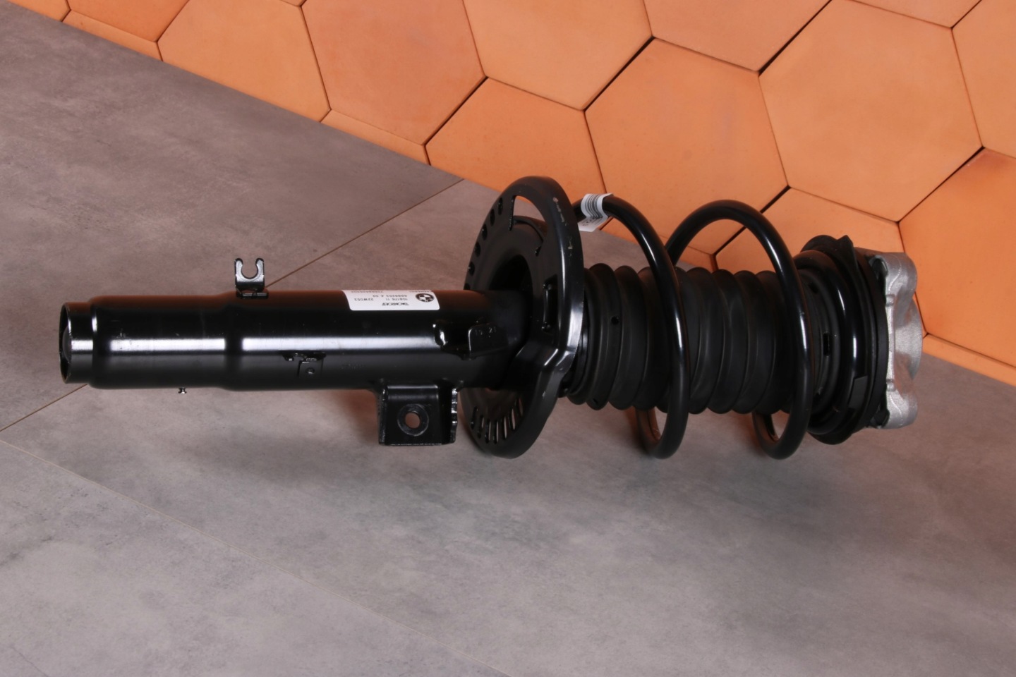 BMW 4 G26 shock absorber left front front XDRIVE VDM 6886253 44 km !!!
