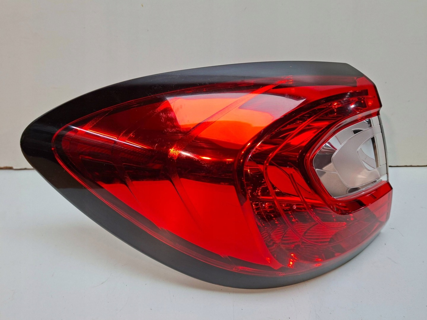 light rear left 265557367R RENAULT CAPTUR and 2013-2016