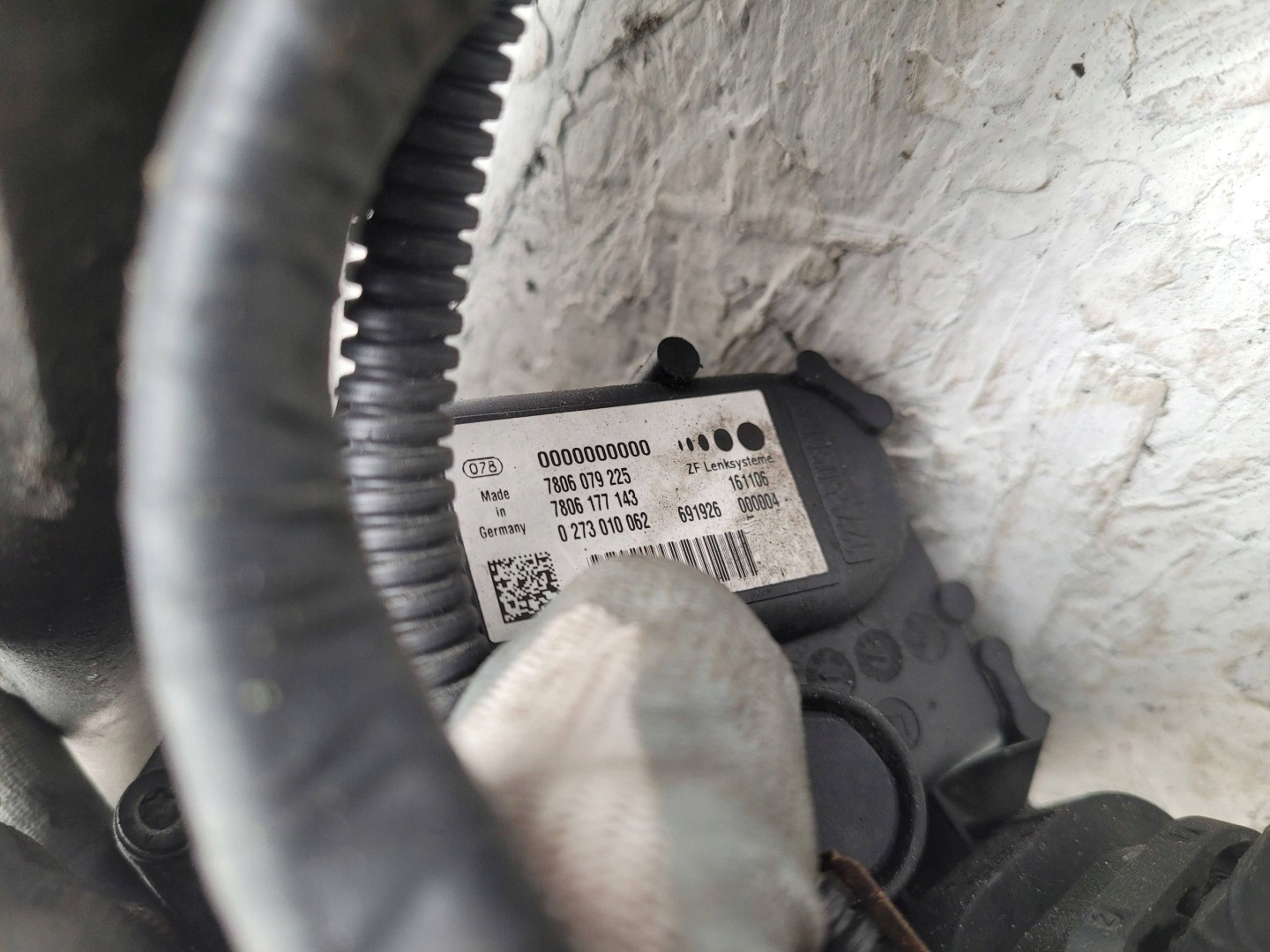 BMW E87 E90 E91 E92 E93 Boîter direction Boîter direction 05-14R
