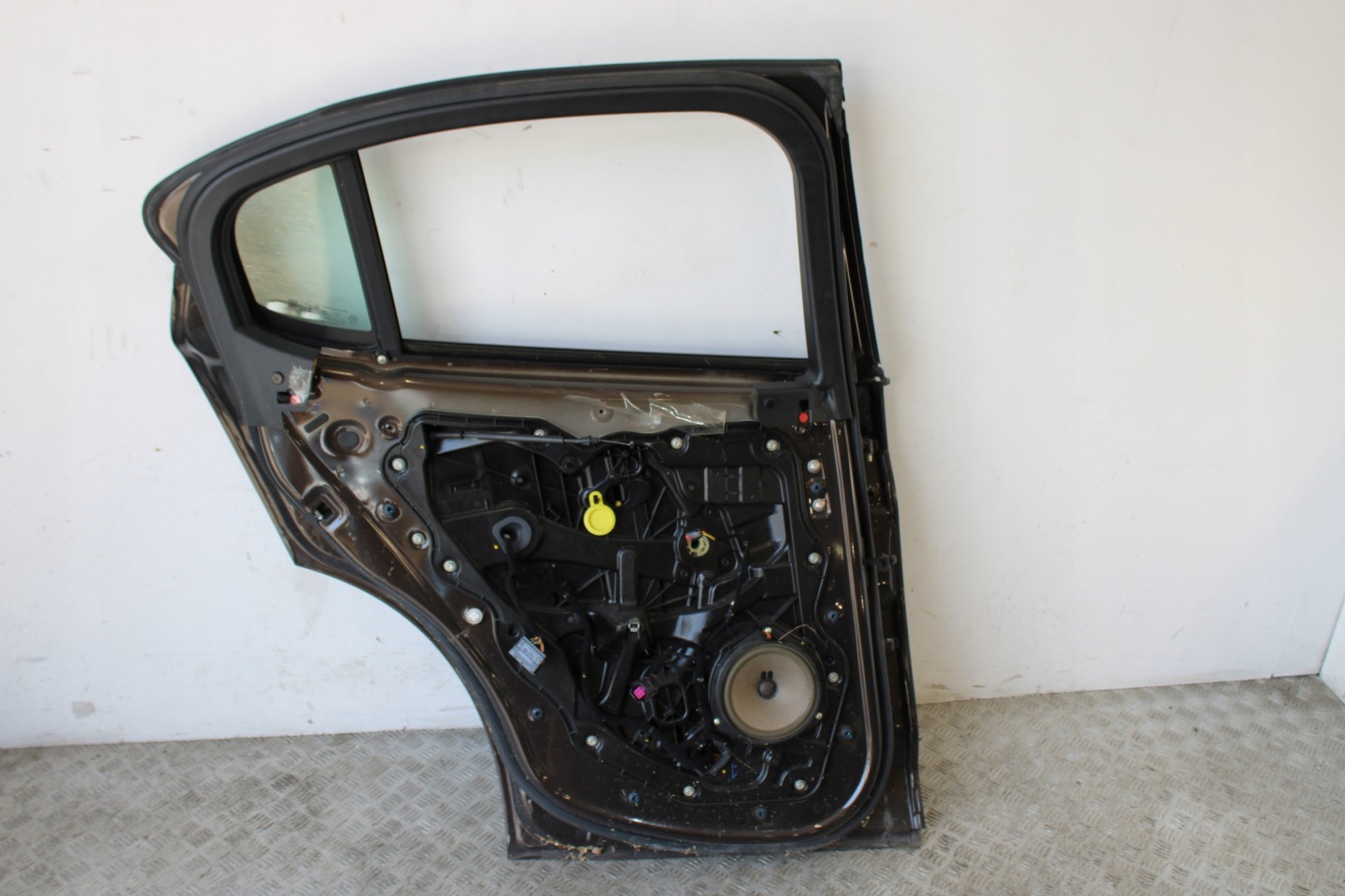 door left rear part rear. ALFA ROMEO STELVIO