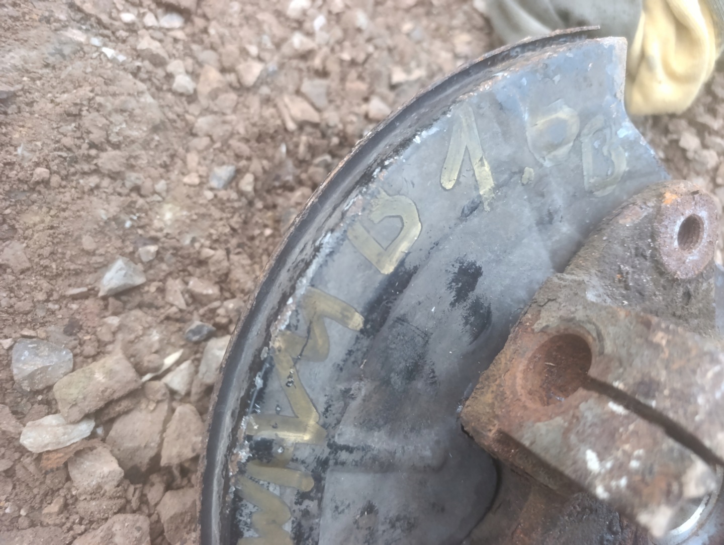 swing Z of the pivot left front left front OPEL MERIVA B 13283362