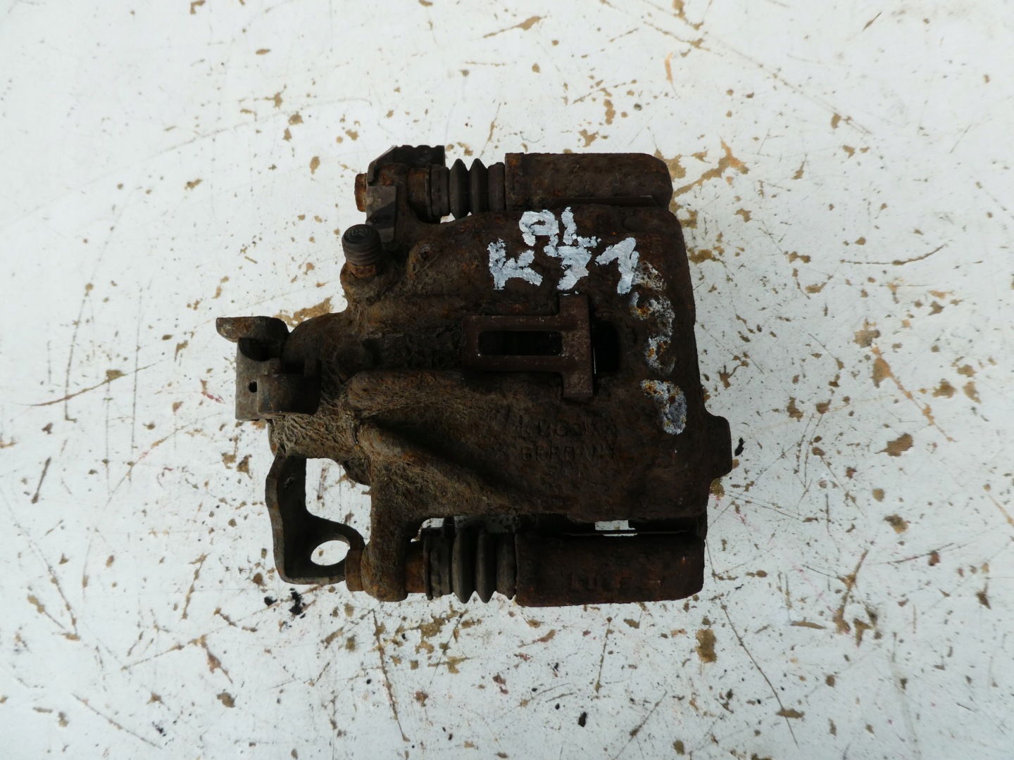 VW T4 caliper brake rear part 2.5TDI 150KM