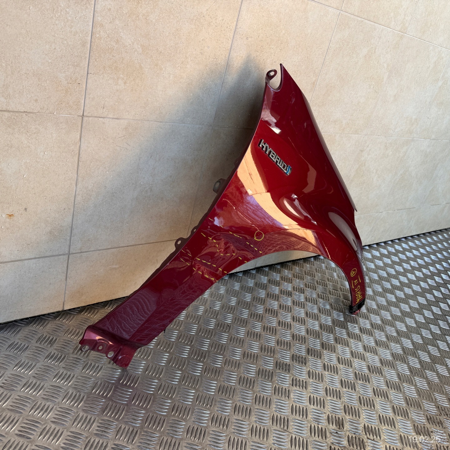 fender front right TOYOTA YARIS IV 2021 ROK