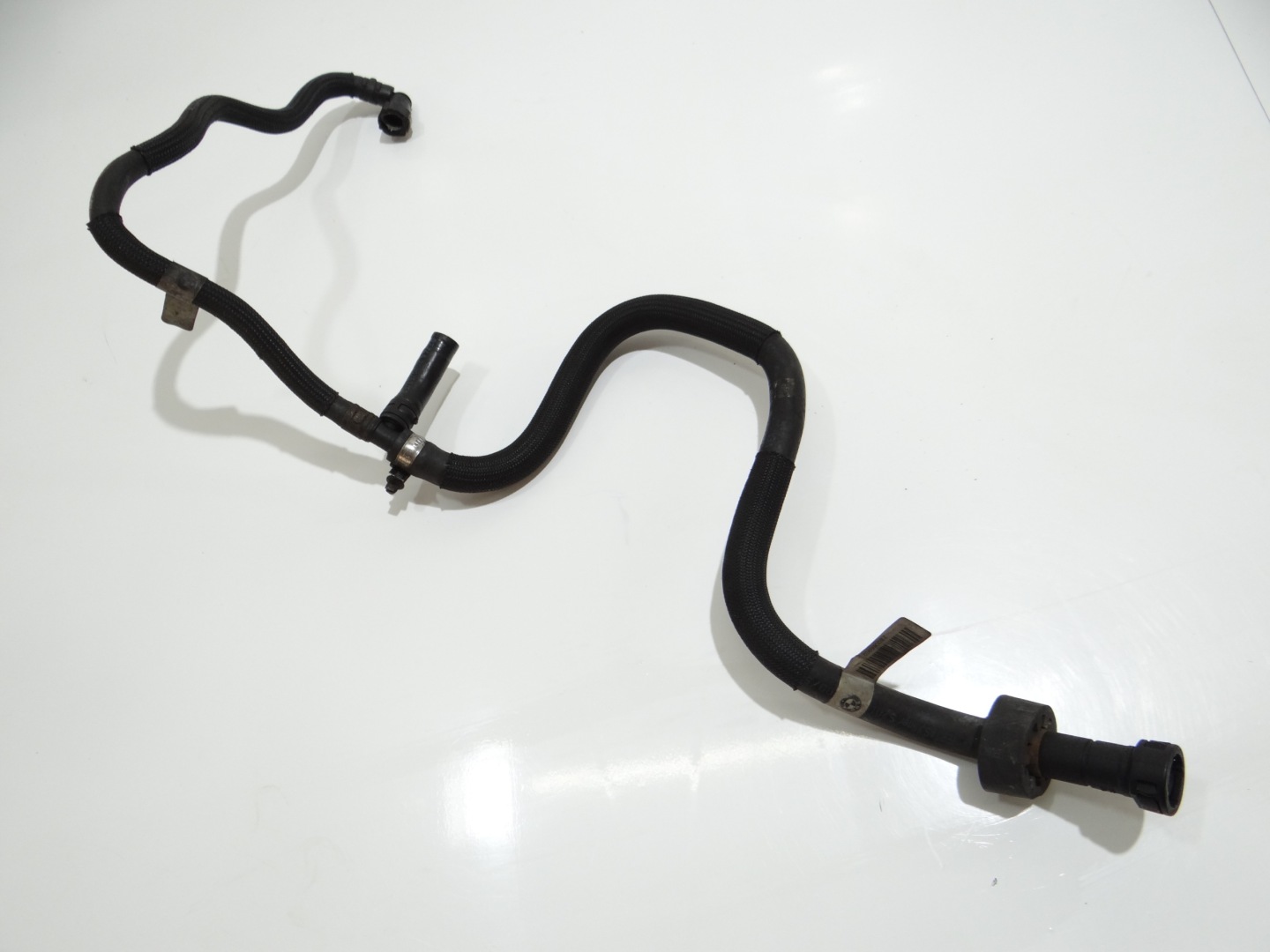 prijenos crijevo goriva BMW X1 E84 N47D20C 7800669 (20210626)