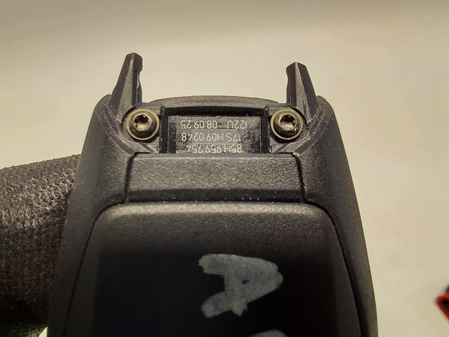 AUDI A5 8B3 B10 AVANT key pilot 85H959754